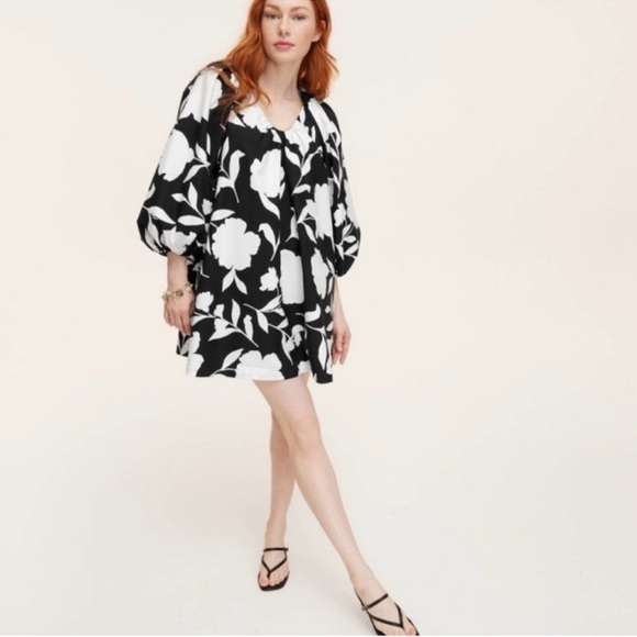 kate spade Dresses & Skirts - Kate Spade Black and White Rose Floral Print Mini Dress size Large